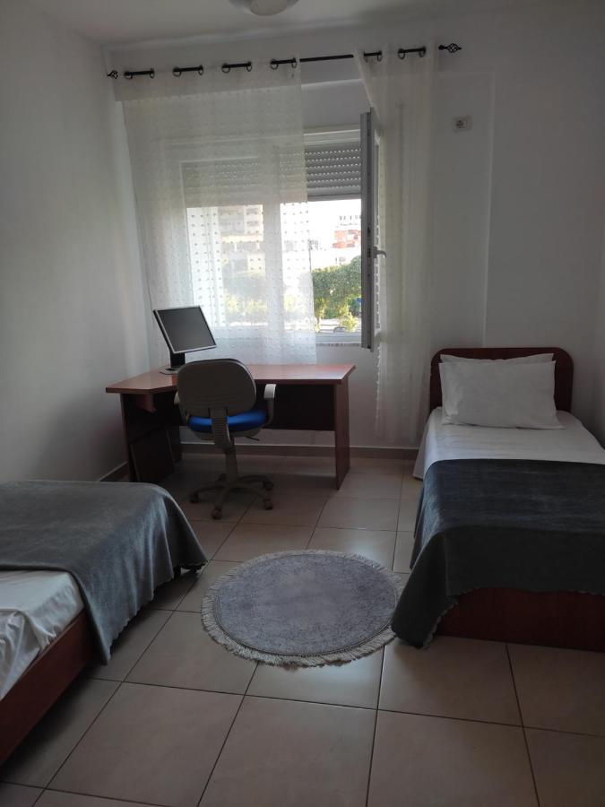 Comfy City Center Apartment Shkodër Extérieur photo